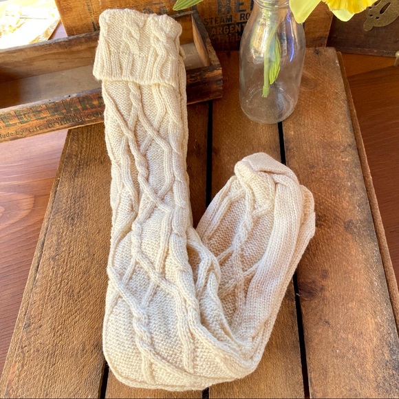 ✨SEXY CABLE KNIT OVER THE KNEE SOCKS 19” TO HEEL - Picture 3 of 11